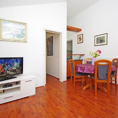 Apartments Mila Макарська Екстер'єр фото